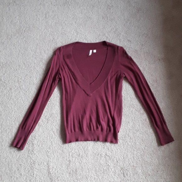BP v neck maroon sweater size m - Picture 3 of 5